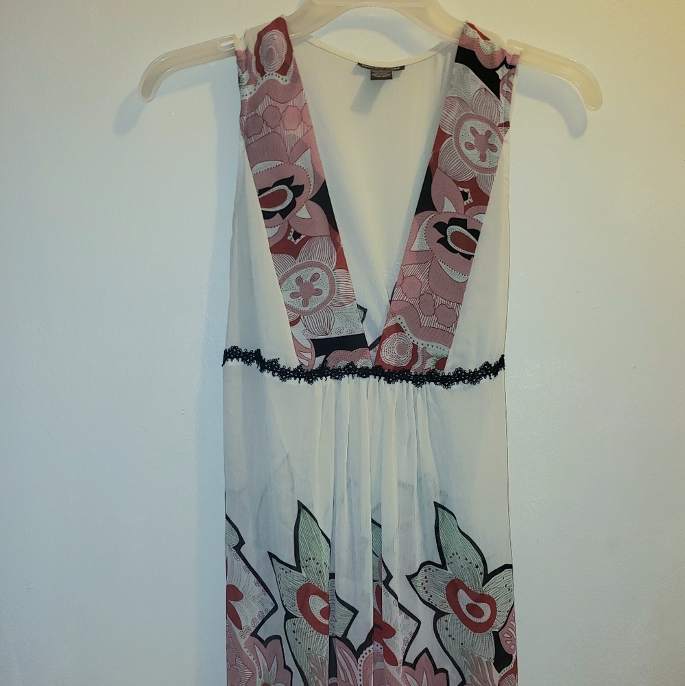 COCO and CHASE delicate blouse